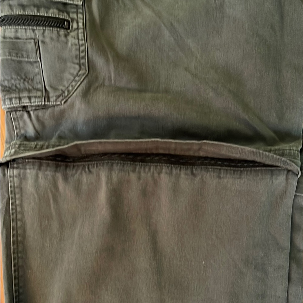 Vintage Columbia Convertible Men's Dark Olive Cargo Pants - Picture 6 of 6